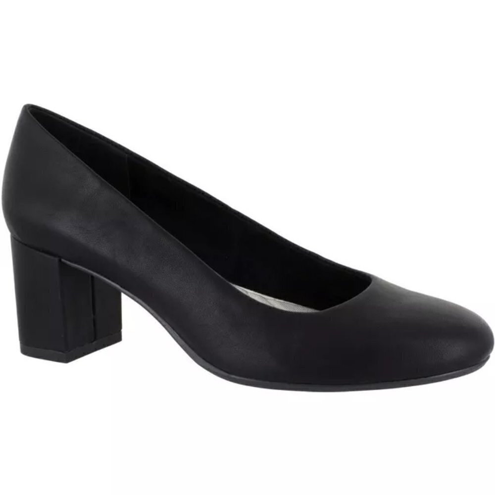 Easy Street Proper Pump 8.5WW   NWOT